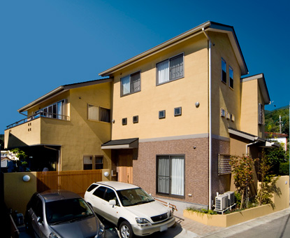 落ち着いた雰囲気のクオリティー高い住宅
